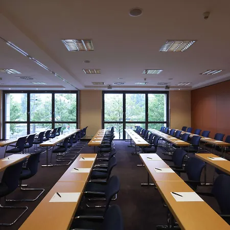 Flemings Bremen-hauptbahnhof 4*