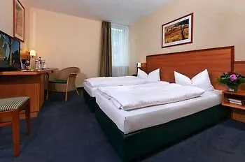 Flemings Bremen-hauptbahnhof 4*