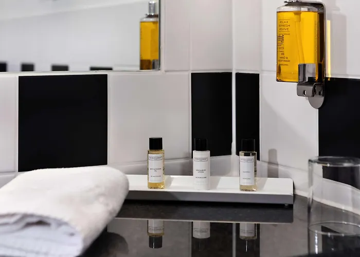 Отель Flemings Bremen-hauptbahnhof 4*